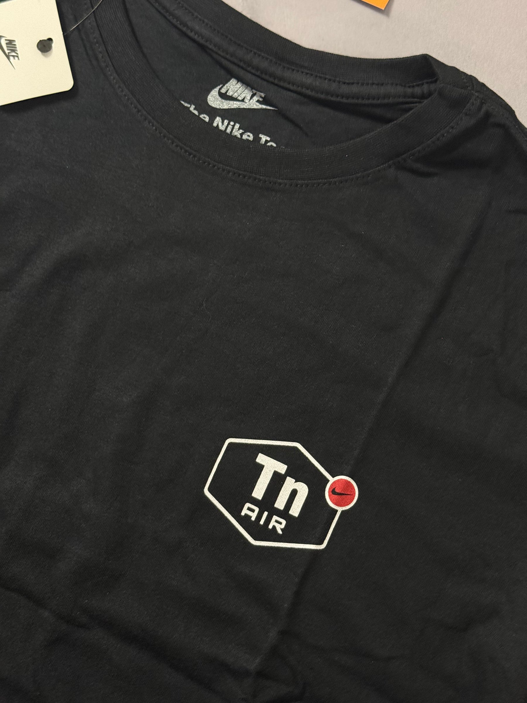 Camiseta Nike Tn Tuned - Preto