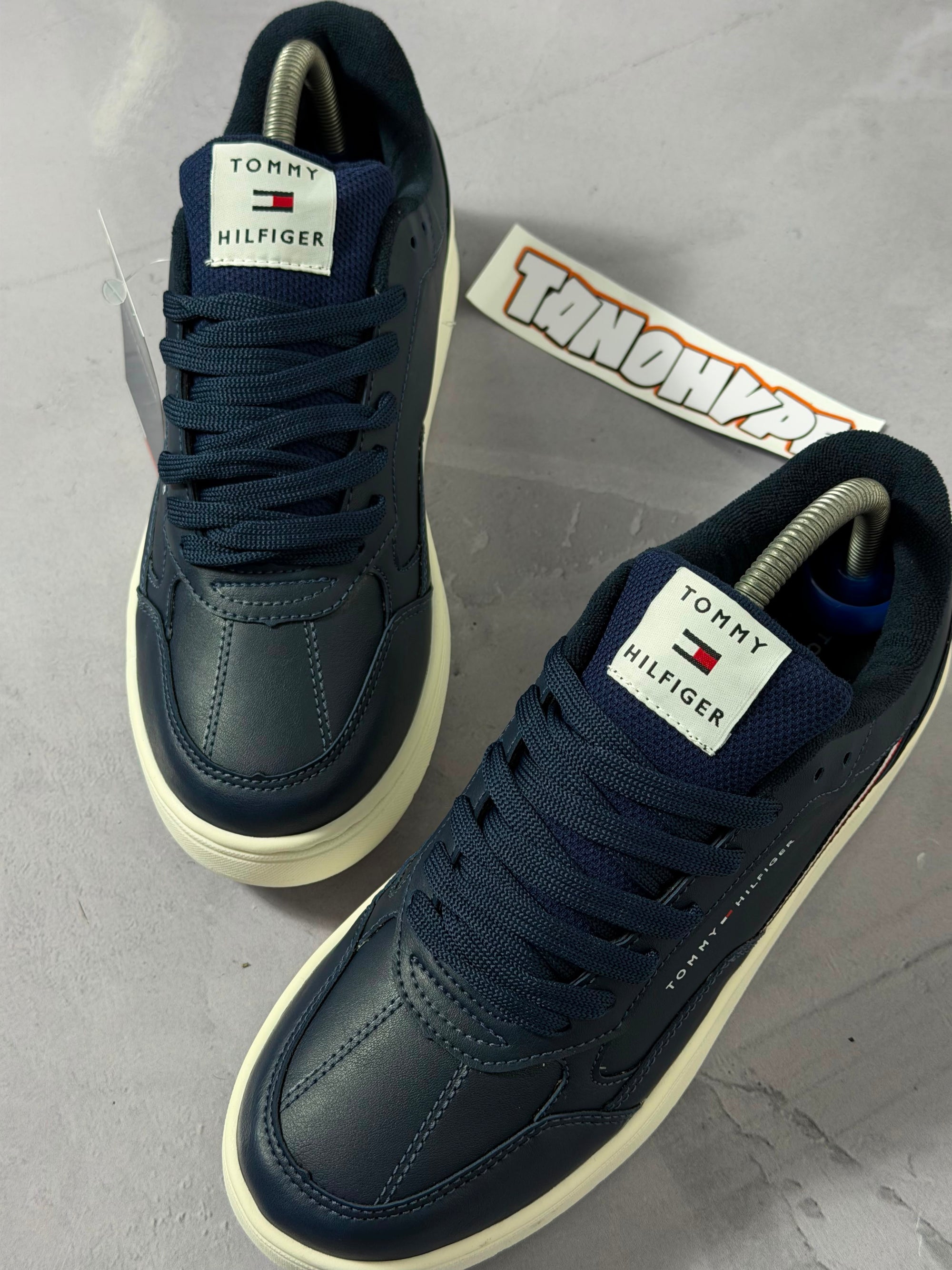 Tênis Tommy Hilfiger Basket Core - Azul Marinho