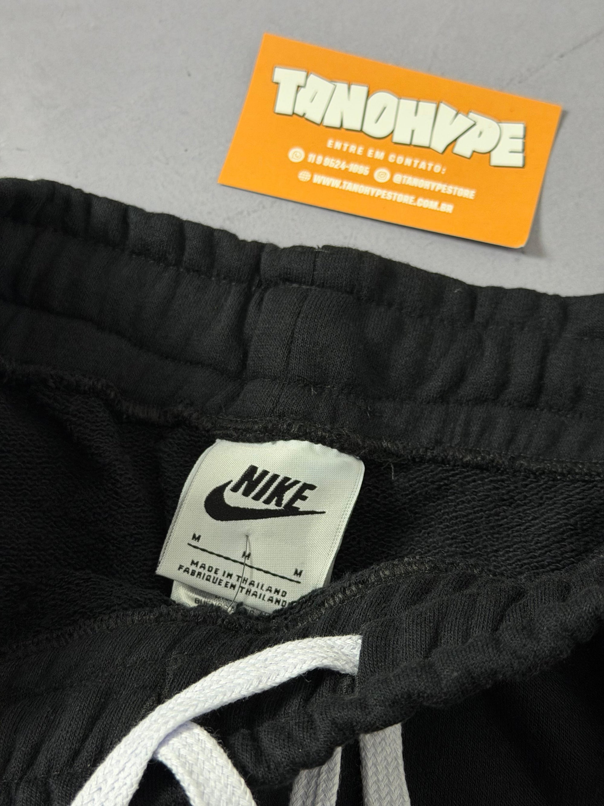 Shorts Moletom Nike Big Swoosh - Preto