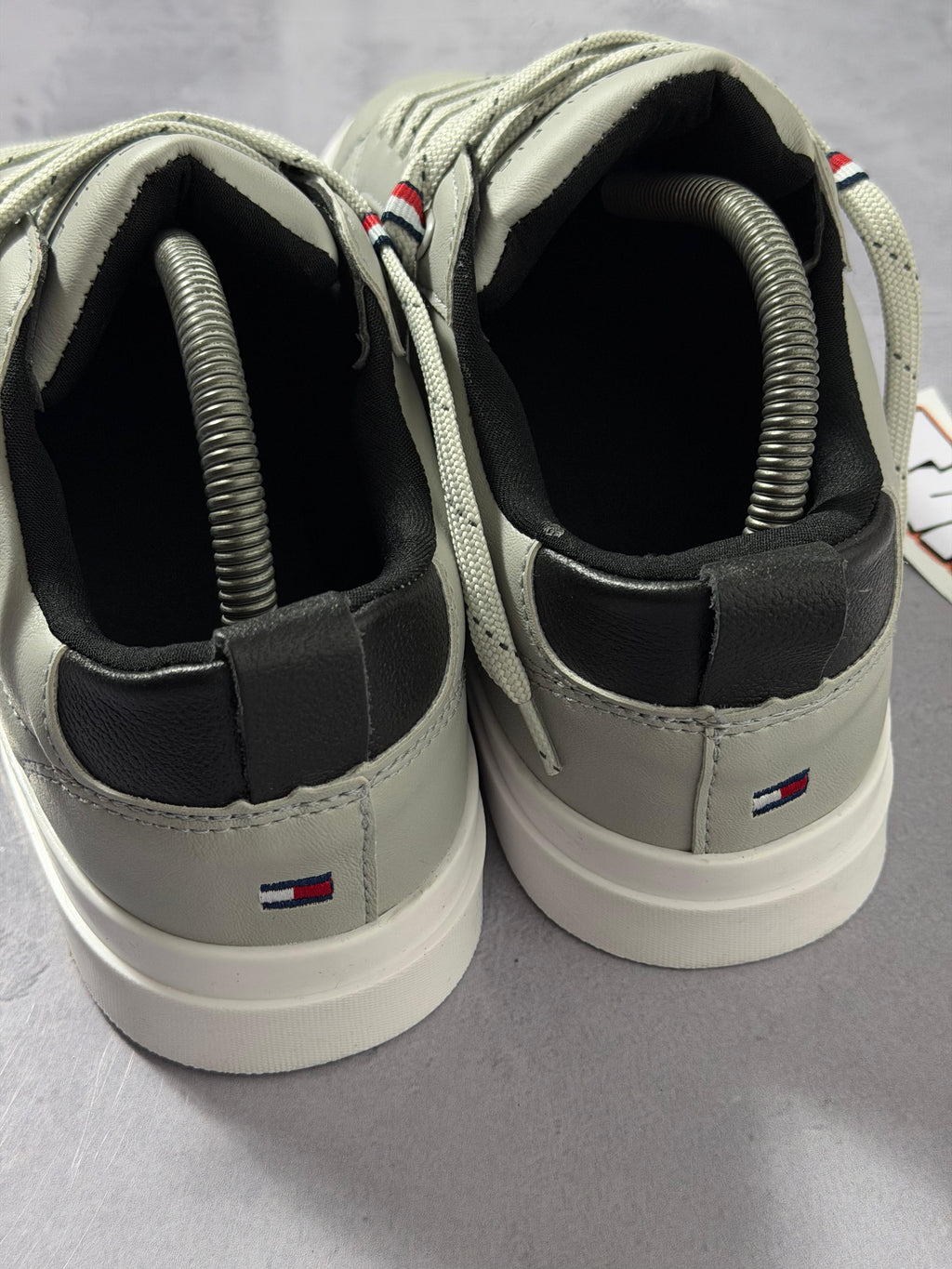 Tênis Tommy Hilfiger Dino - Cinza