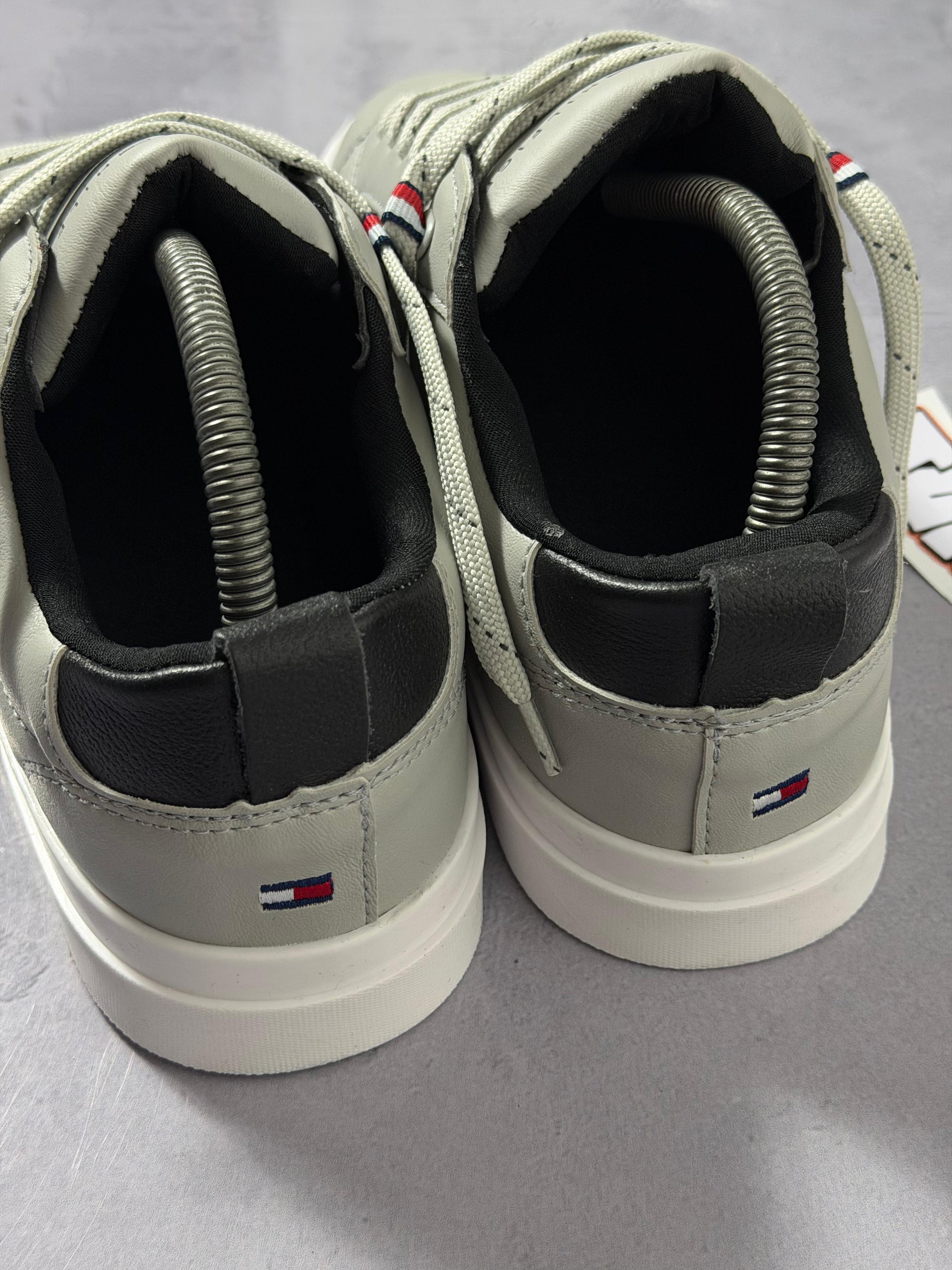 Tênis Tommy Hilfiger Dino - Cinza