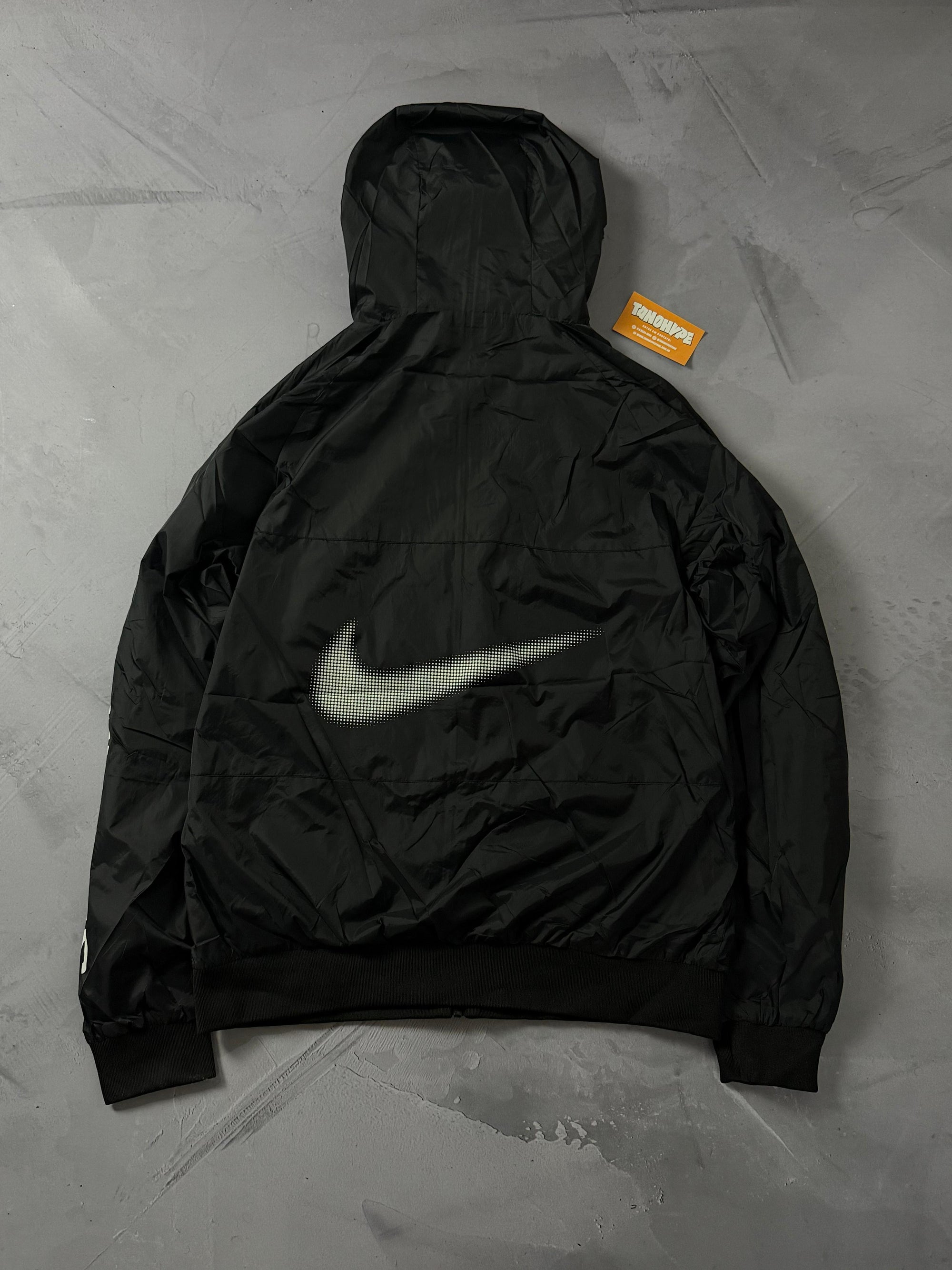 Corta Vento Nike Windrunner Swoosh - Preto