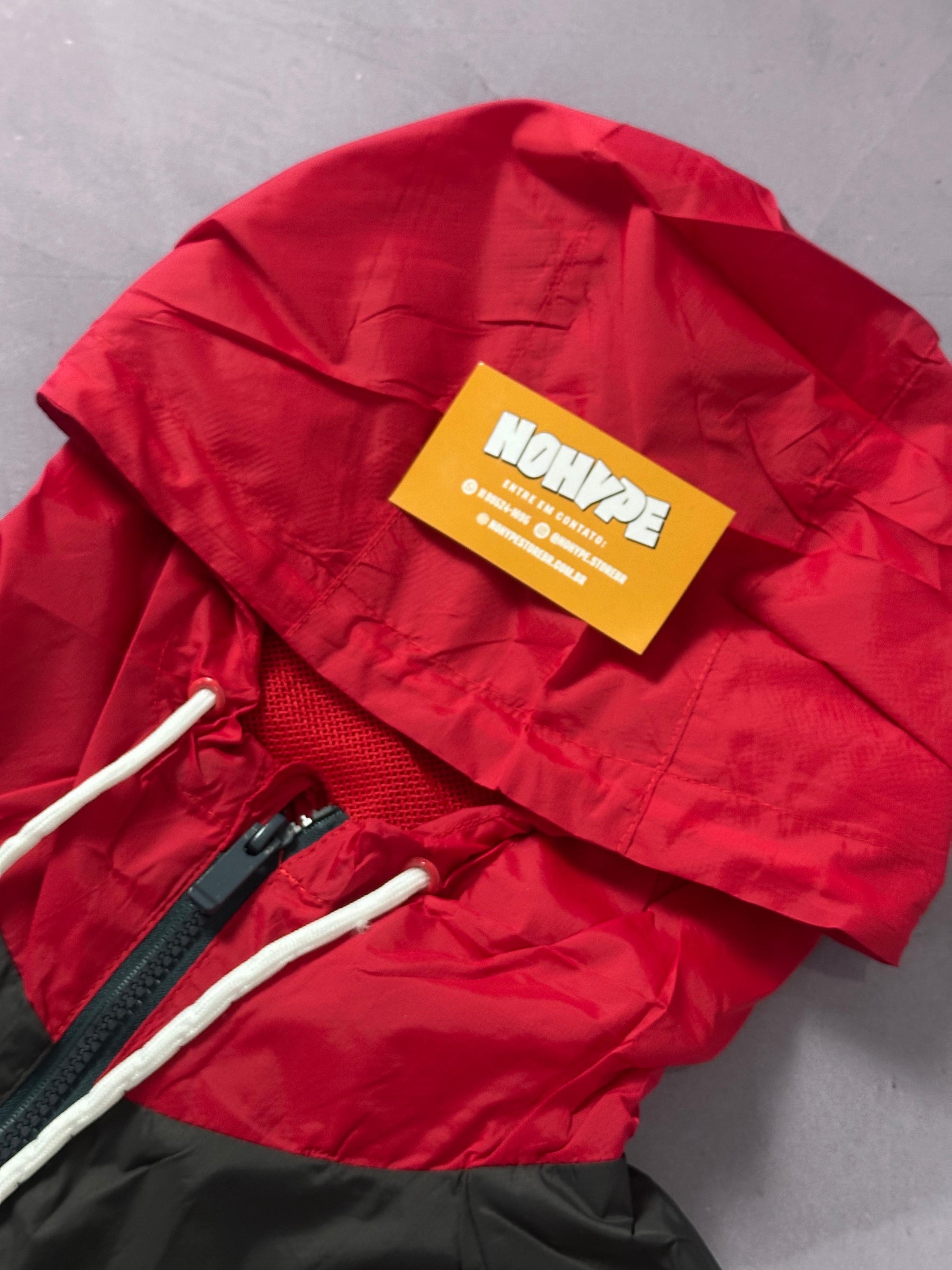 Corta Vento Nike Windrunner - Vermelho