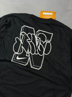 Camiseta Nike Circle - Preto