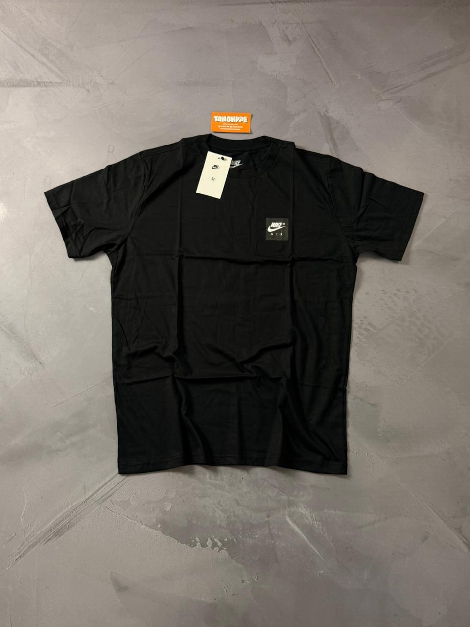 Camiseta Nike Big Air - Preto