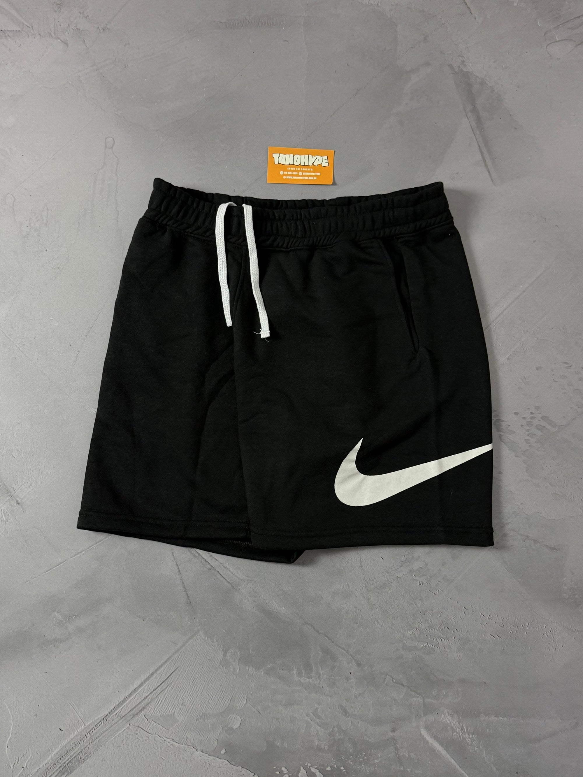 Shorts Moletom Nike Big Swoosh - Preto
