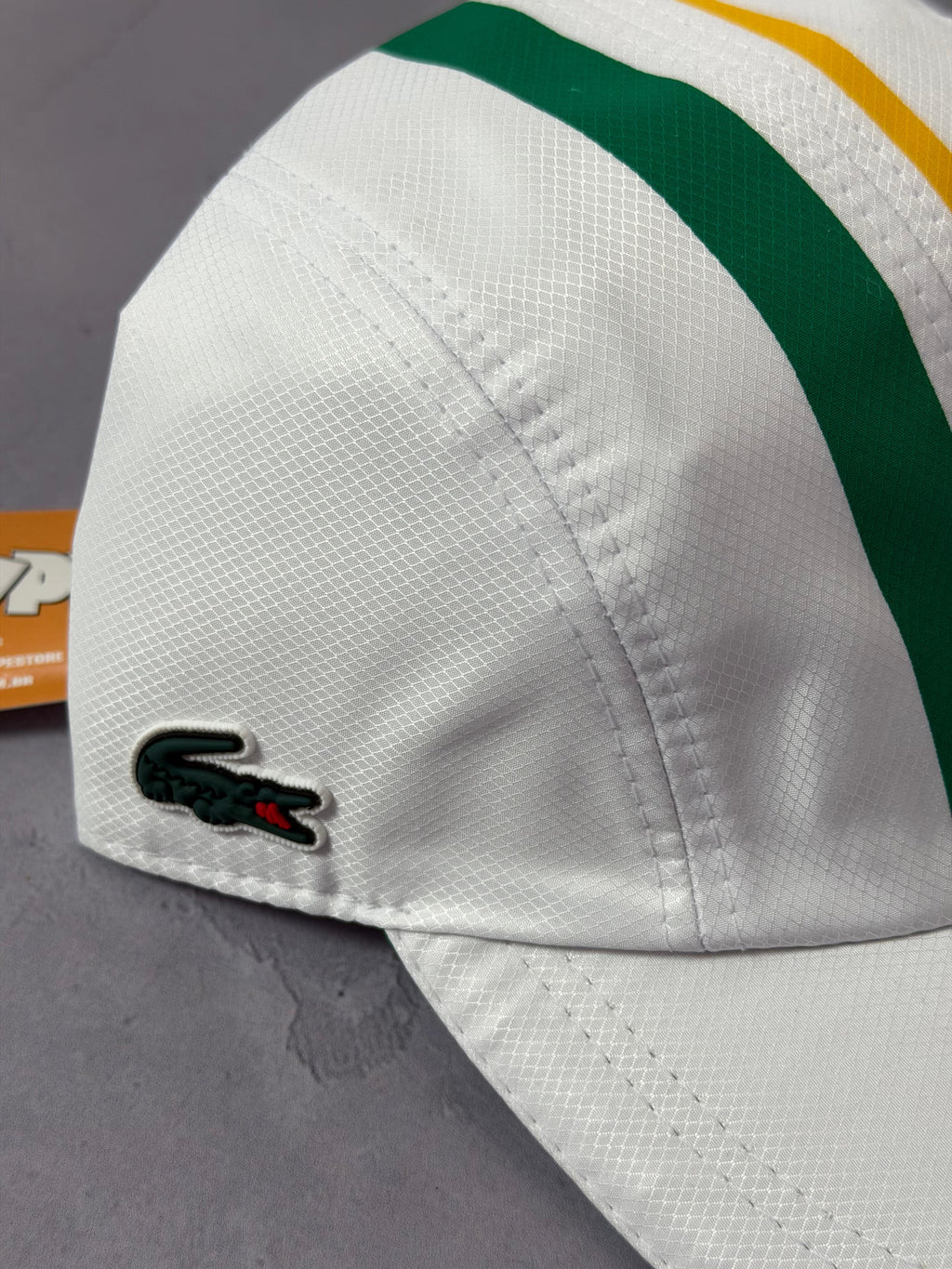 Boné Lacoste Five Panel Listras - Branco