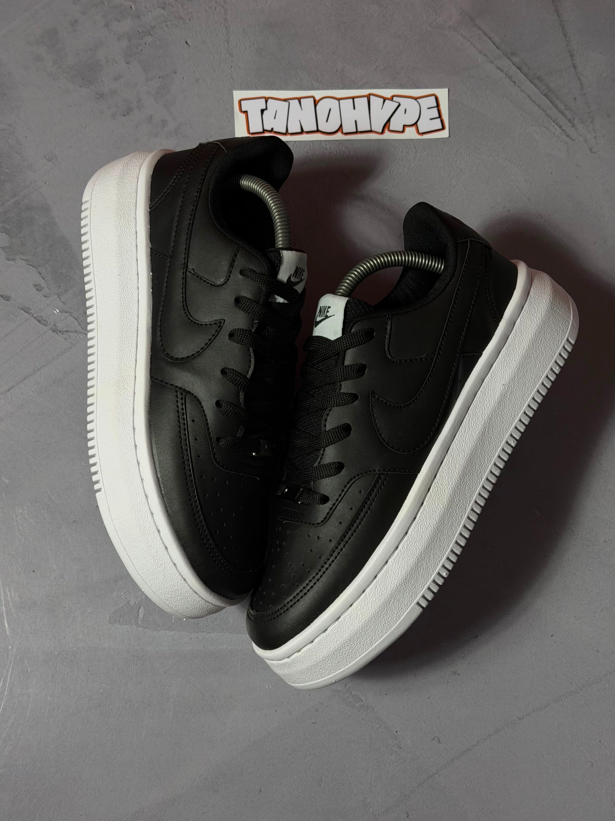 Tênis Nike Court Vision Alta - Preto/Branco