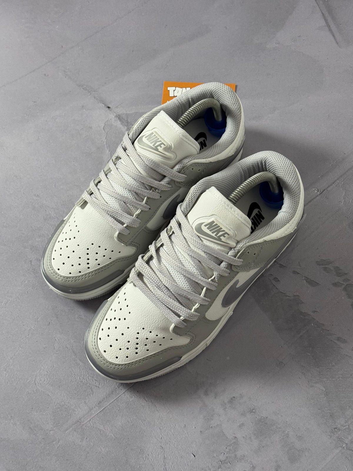 Tênis Nike Dunk Twist  - Cinza