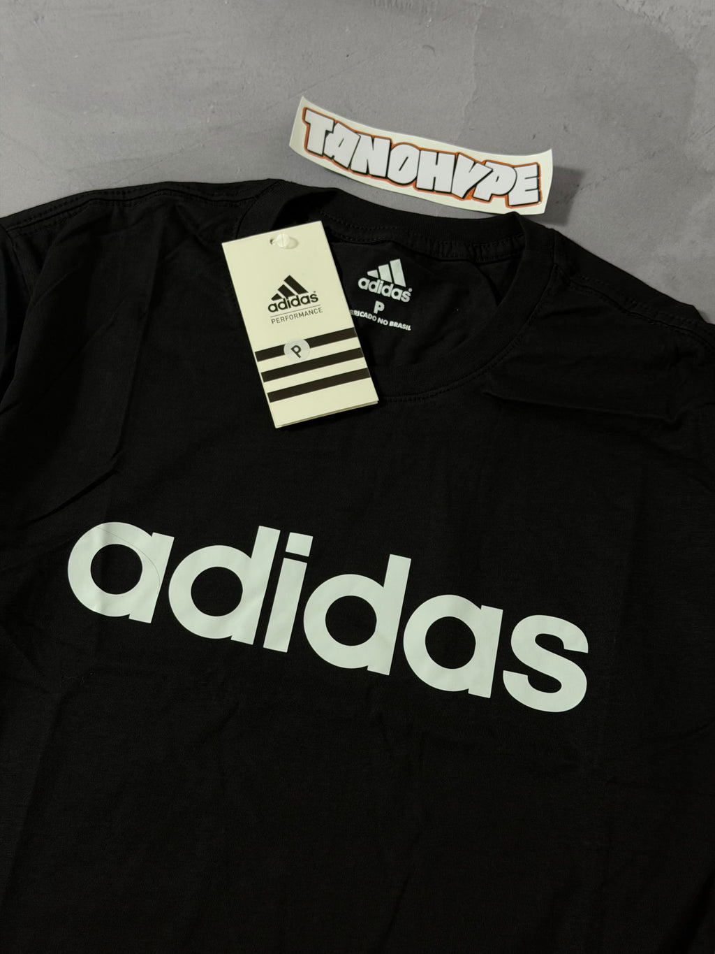 Camiseta Adidas Logo Escrita - Preto