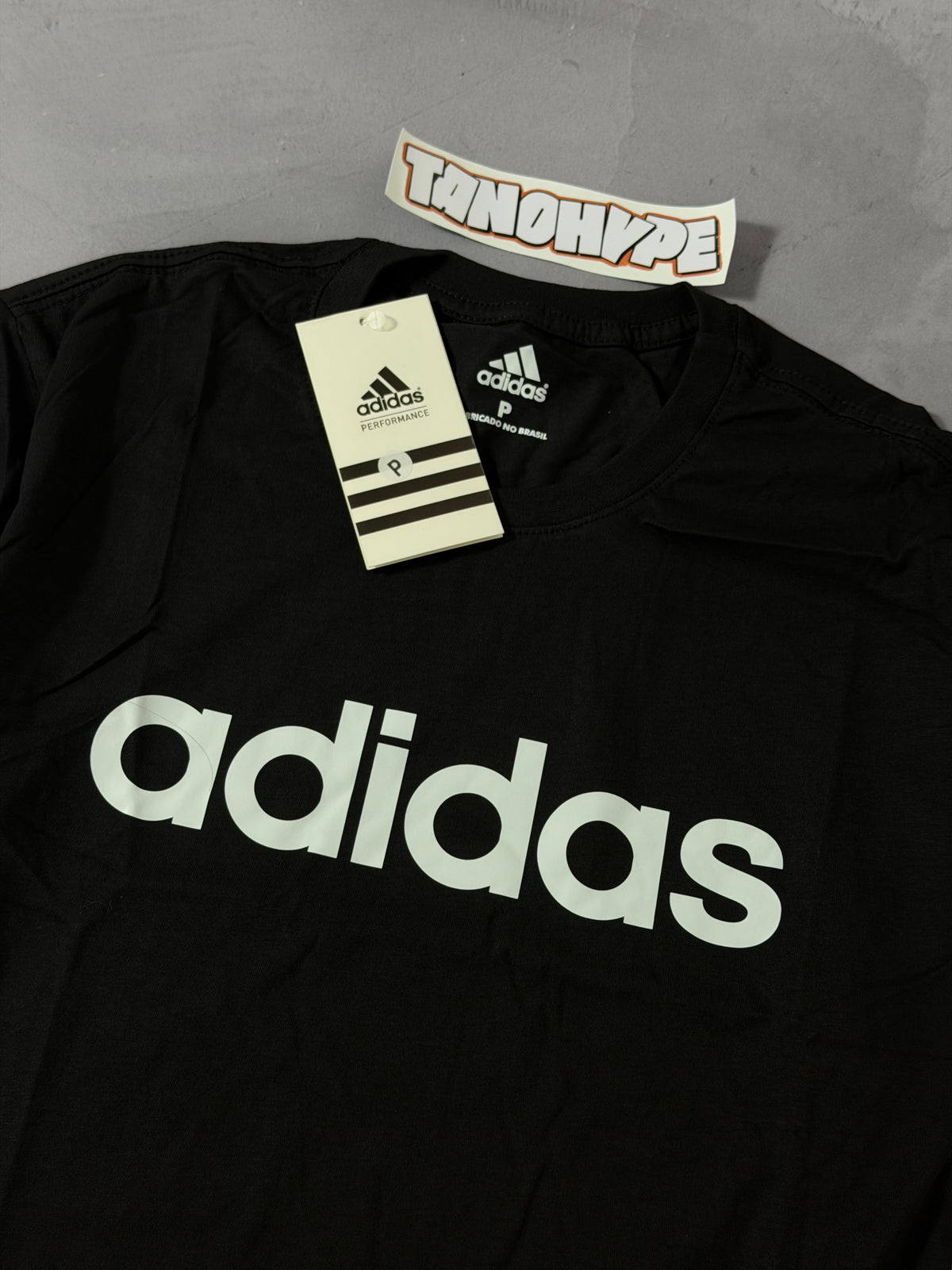 Camiseta Adidas Logo Escrita - Preto