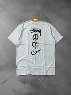 Camiseta Nike x Stussy Peace - Branco