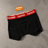 CUECA SUPREME - PRETA/VERMELHA