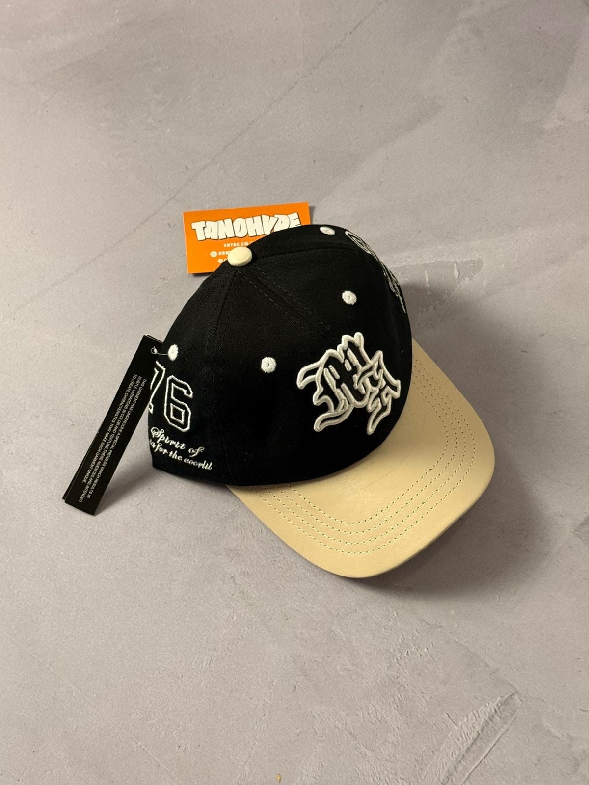 Boné Amiri - Preto/Creme