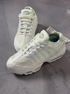 Tênis Nike Air Max 95 - Triple White