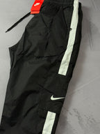 Calça Nike Faixa Tactel - Preto