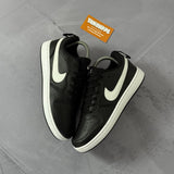 Tênis Nike Borough - Preto e Branco