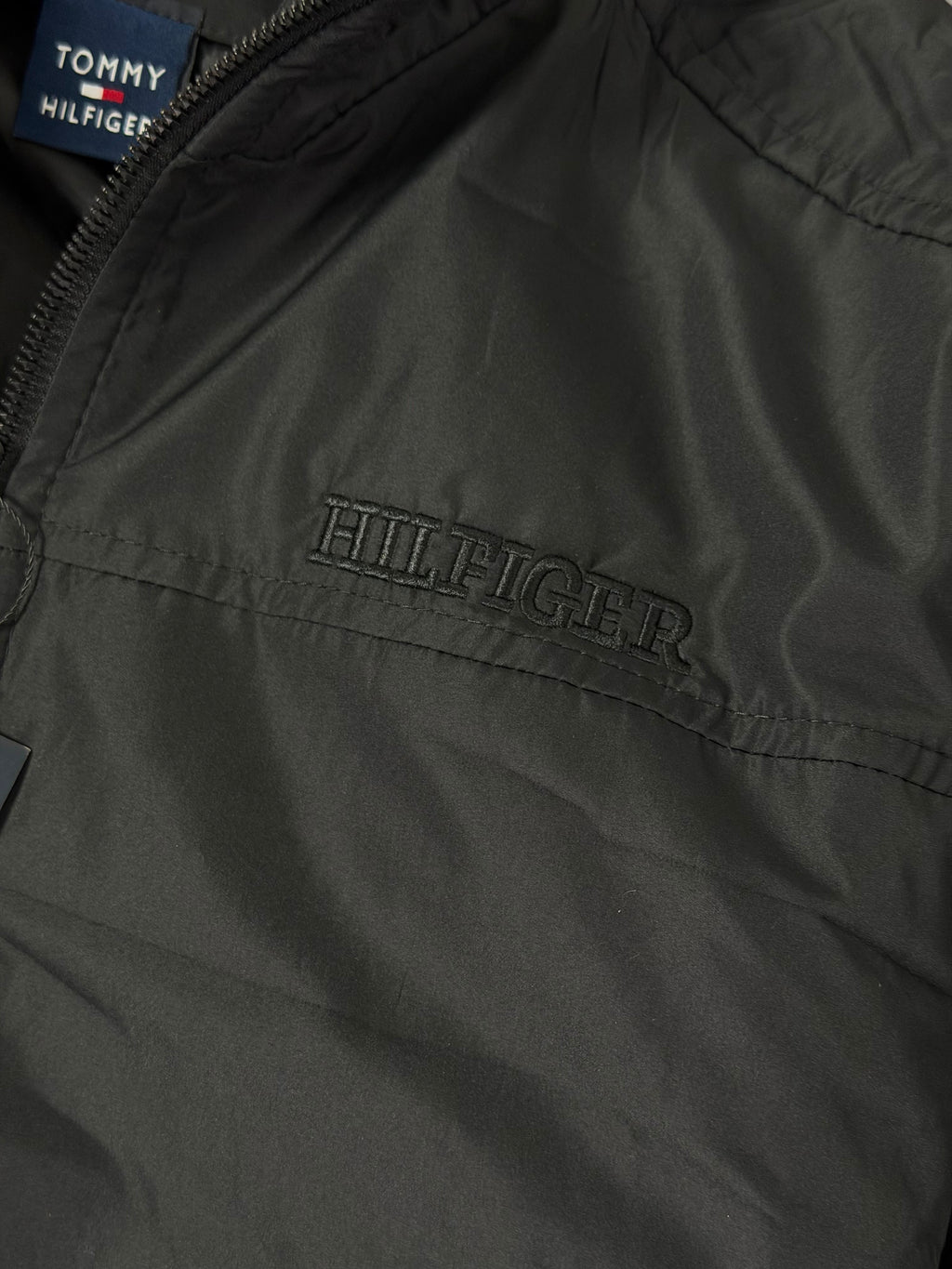 Jaqueta Velejador Tommy Hilfiger - All Black