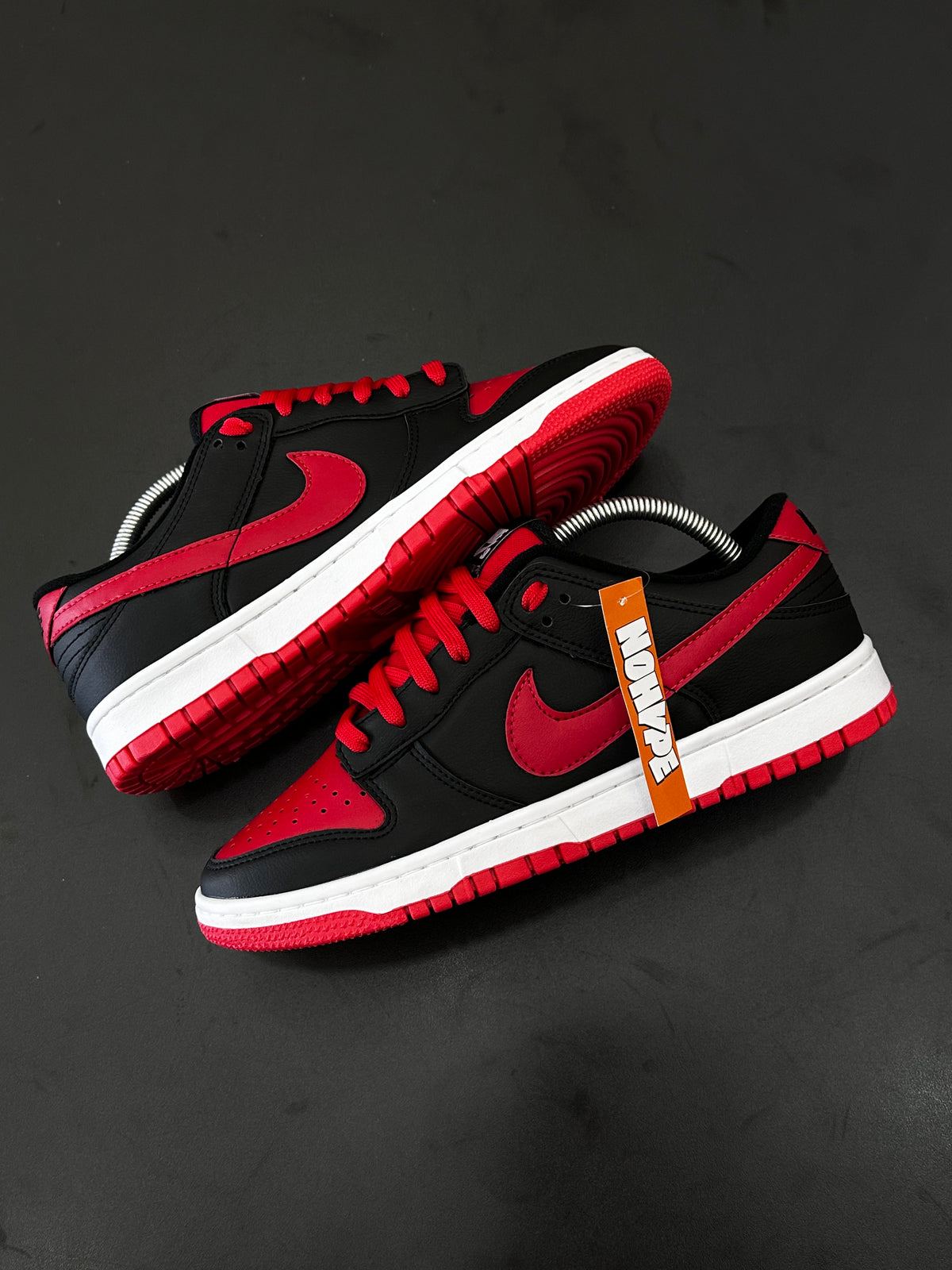 Tênis Nike Dunk Sb Low - Vermelho/Preto