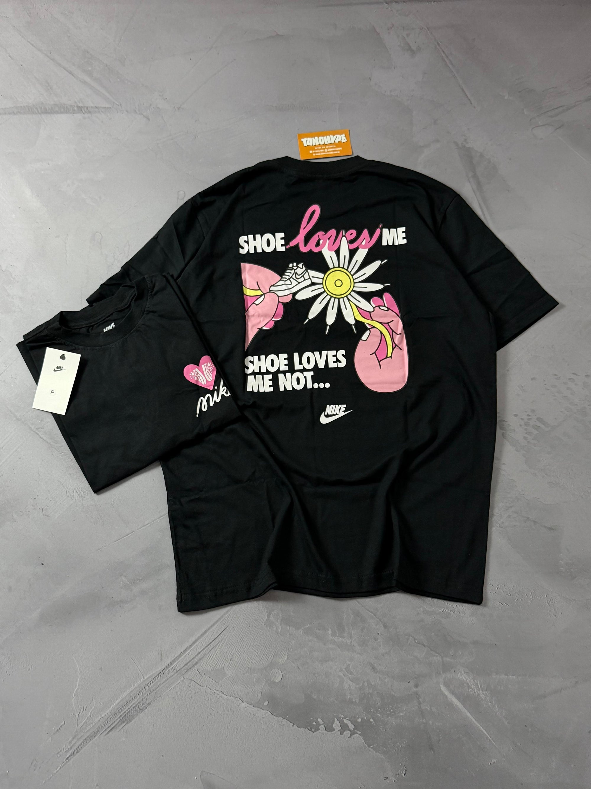 Camiseta Nike Shoes Love - Preta