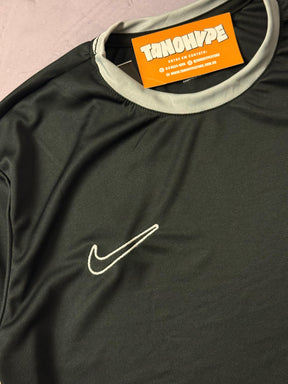 Conjunto Nike Academy 2025 - Preto