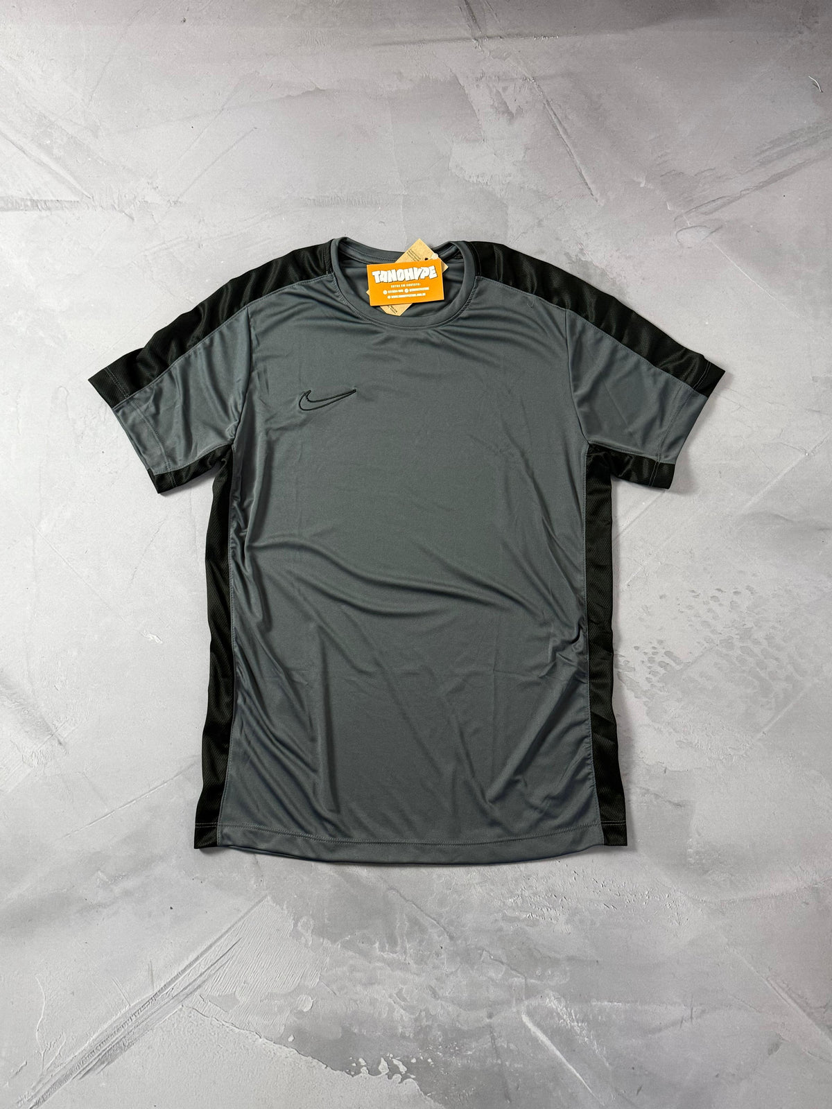 Camiseta Nike Dri Fit Academy 23 - Cinza