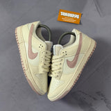 Tênis Nike Dunk - OffWhite e Rosa