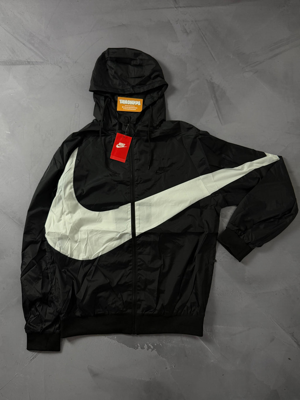 Corta Vento Nike Big Swoosh - Preto