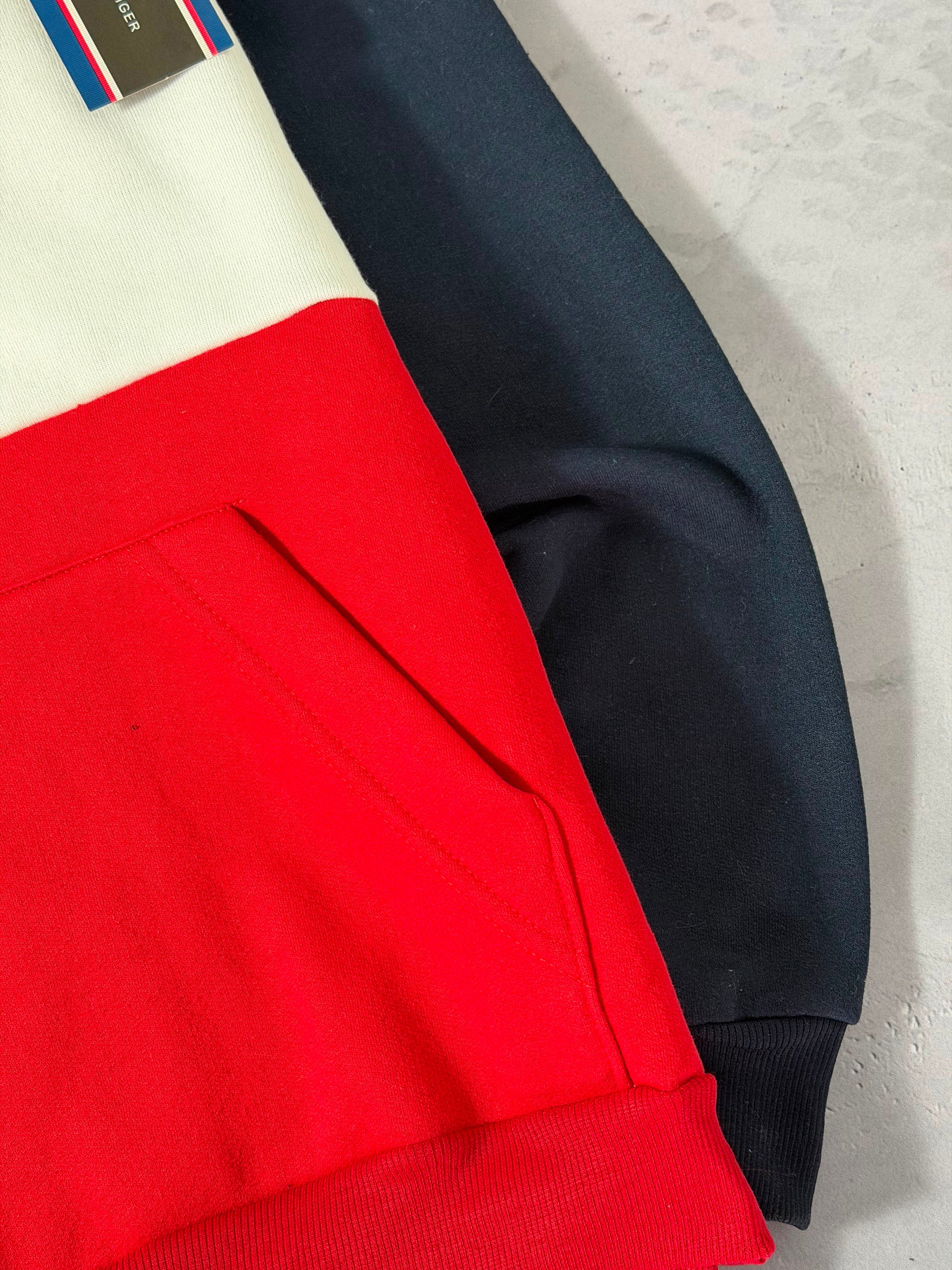 Moletom Tommy Hilfiger Canguru