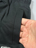 Shorts Moletom Nike Club - Preto