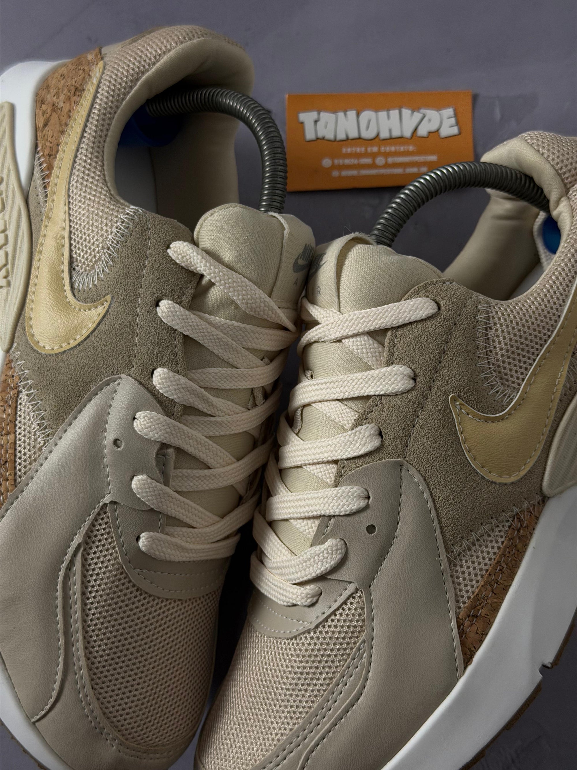 Tênis Nike Air Max Excee - Madeira