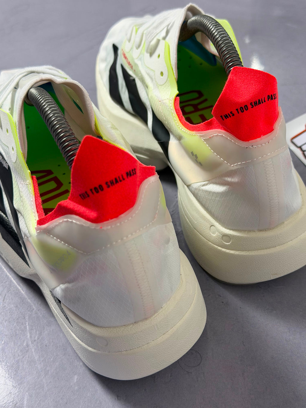 Tênis Adidas Adizero Adios Pro 4 - White Black