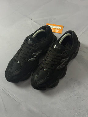 Tênis New Balance 9060 - Preto