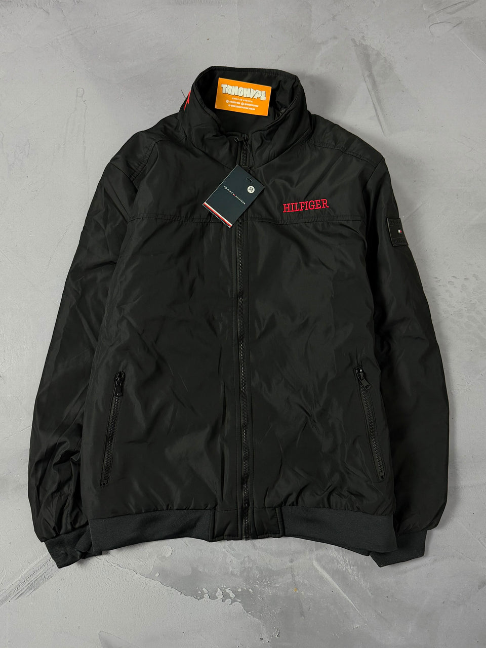 Jaqueta Velejador Tommy Hilfiger - Preto/Vermelho