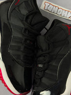 Tênis Nike Air Jordan 11 - Bred