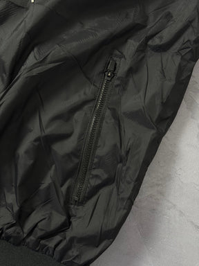 Corta Vento Nike Windrunner - Preto e Branco