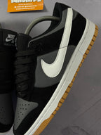 Tênis Nike Dunk - Camurça