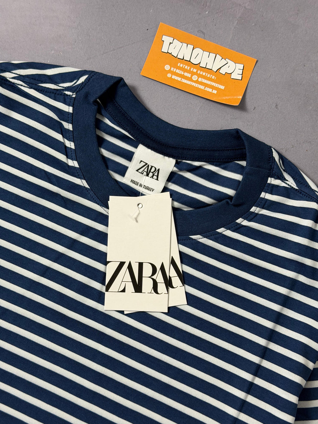 Camiseta Zara Listrada - Azul Marinho