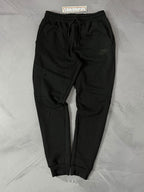 Conjunto Tech Fleece - Preto