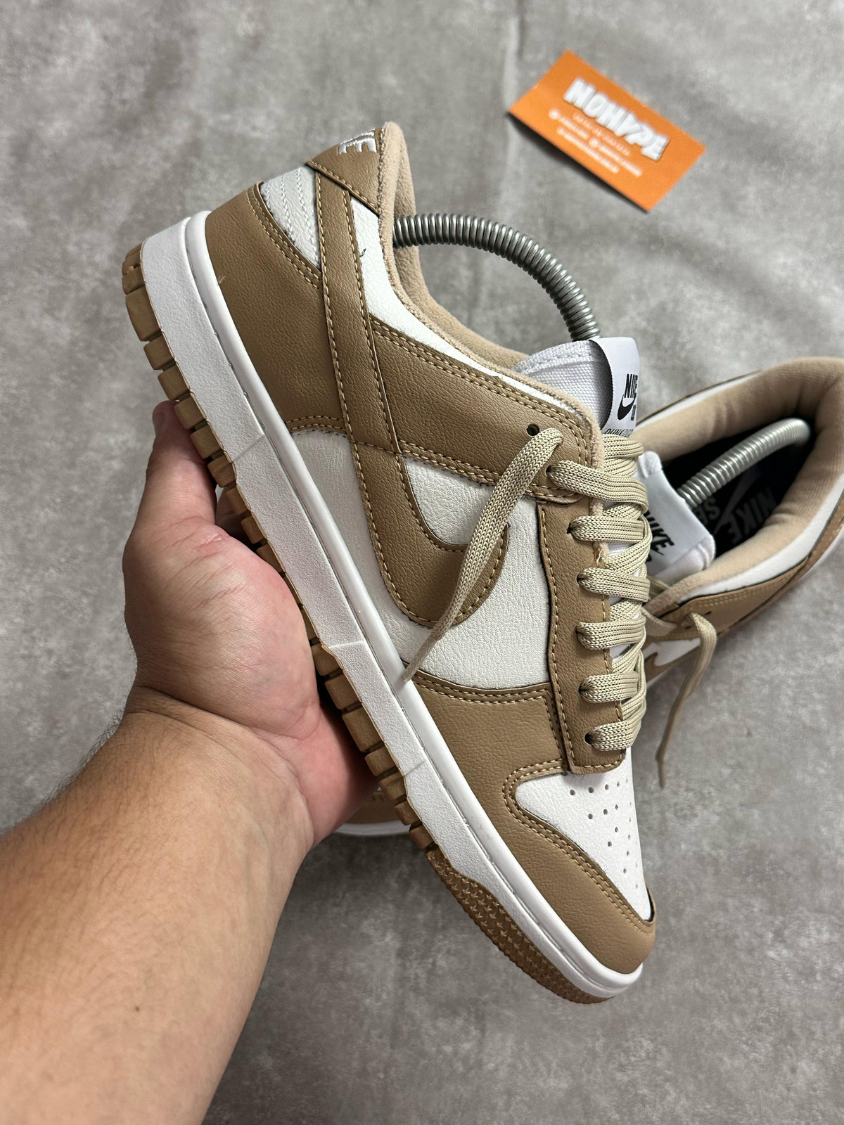 Tênis Nike Dunk - Caramelo