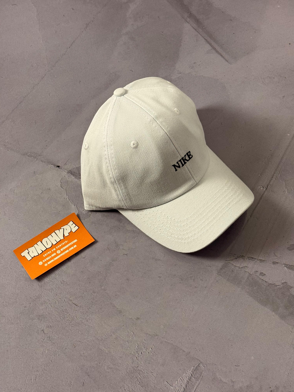 Boné Nike Letter - Branco