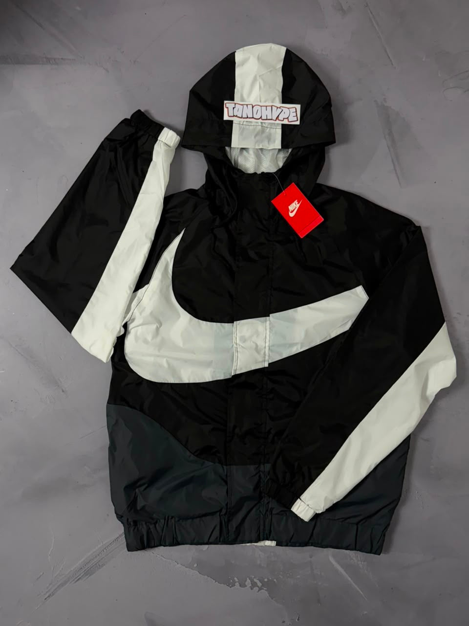 Corta Vento Nike Big Logo - Preto