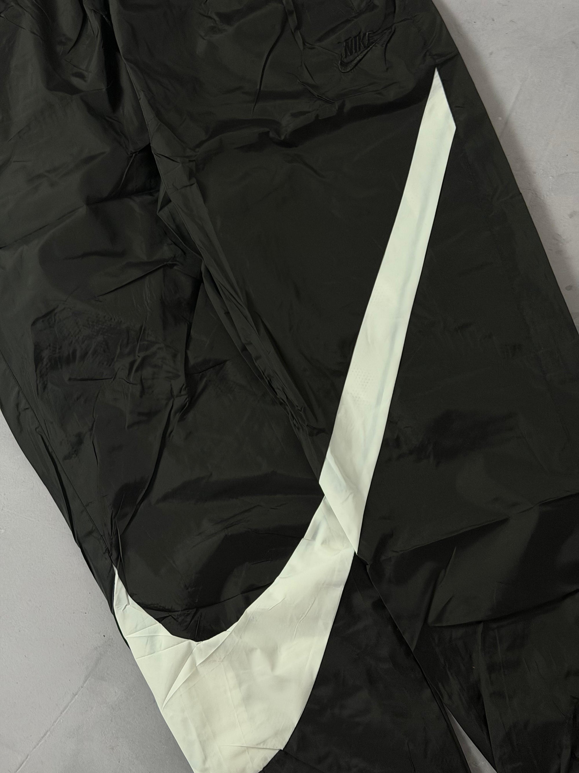 Calça Nike Big Swoosh Tactel - Preto