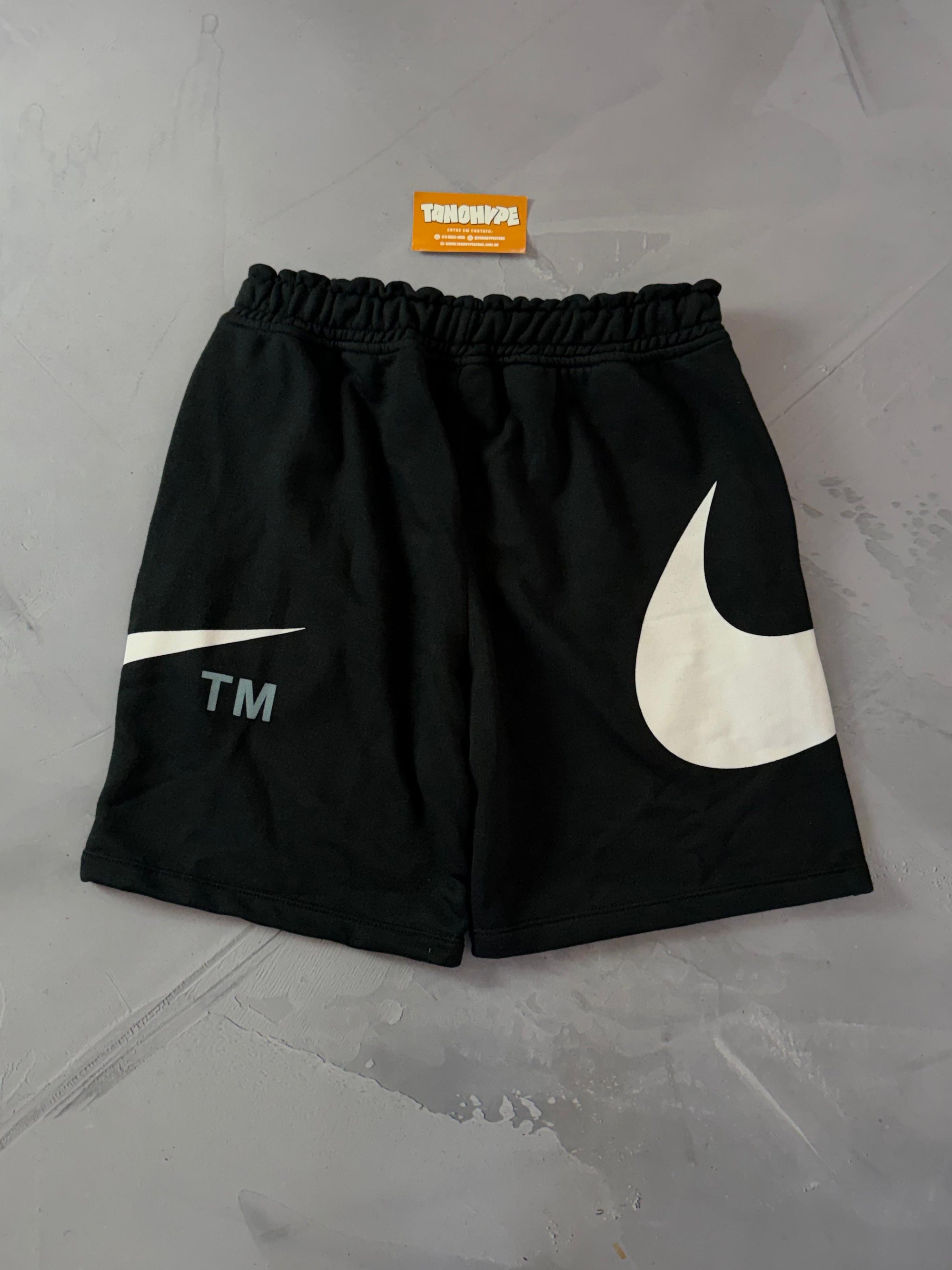 Shorts Moletom Nike Big Swoosh TM - Preto