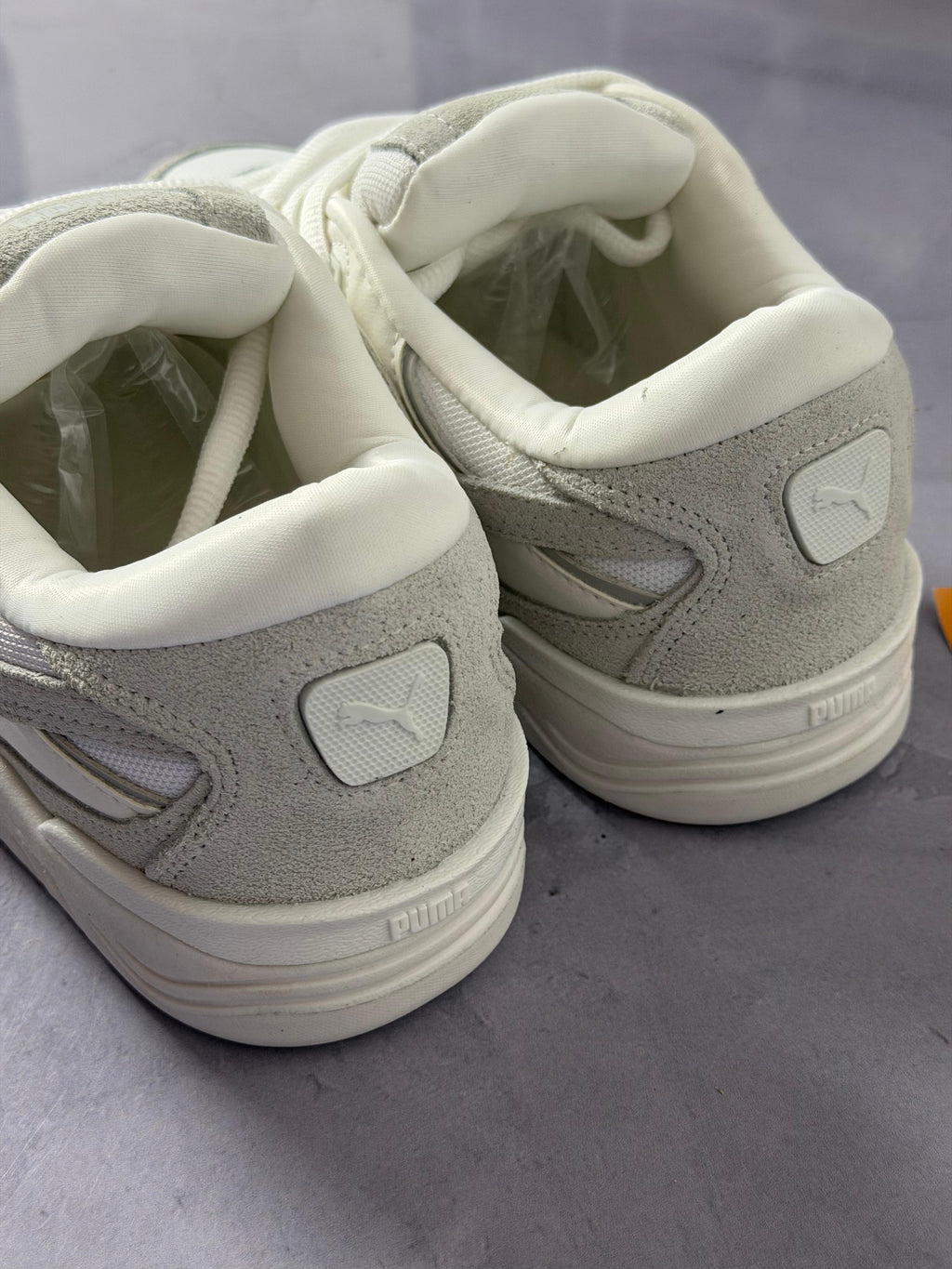 Tênis Puma 180 - Branco Cinza