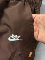 Shorts Ripstop Cargo Nike - Marrom