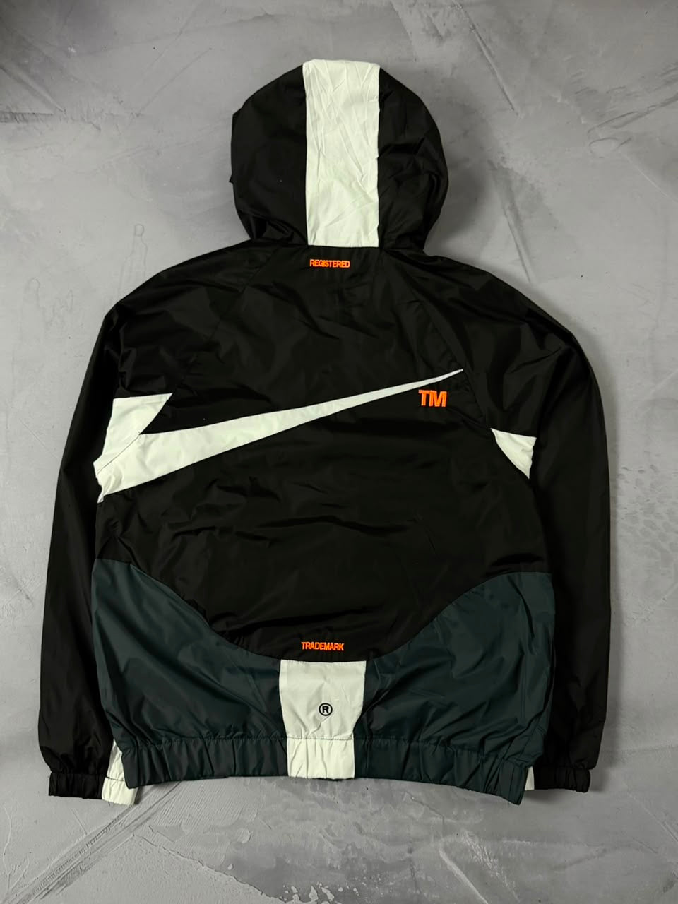 Corta Vento Nike Big Logo - Preto