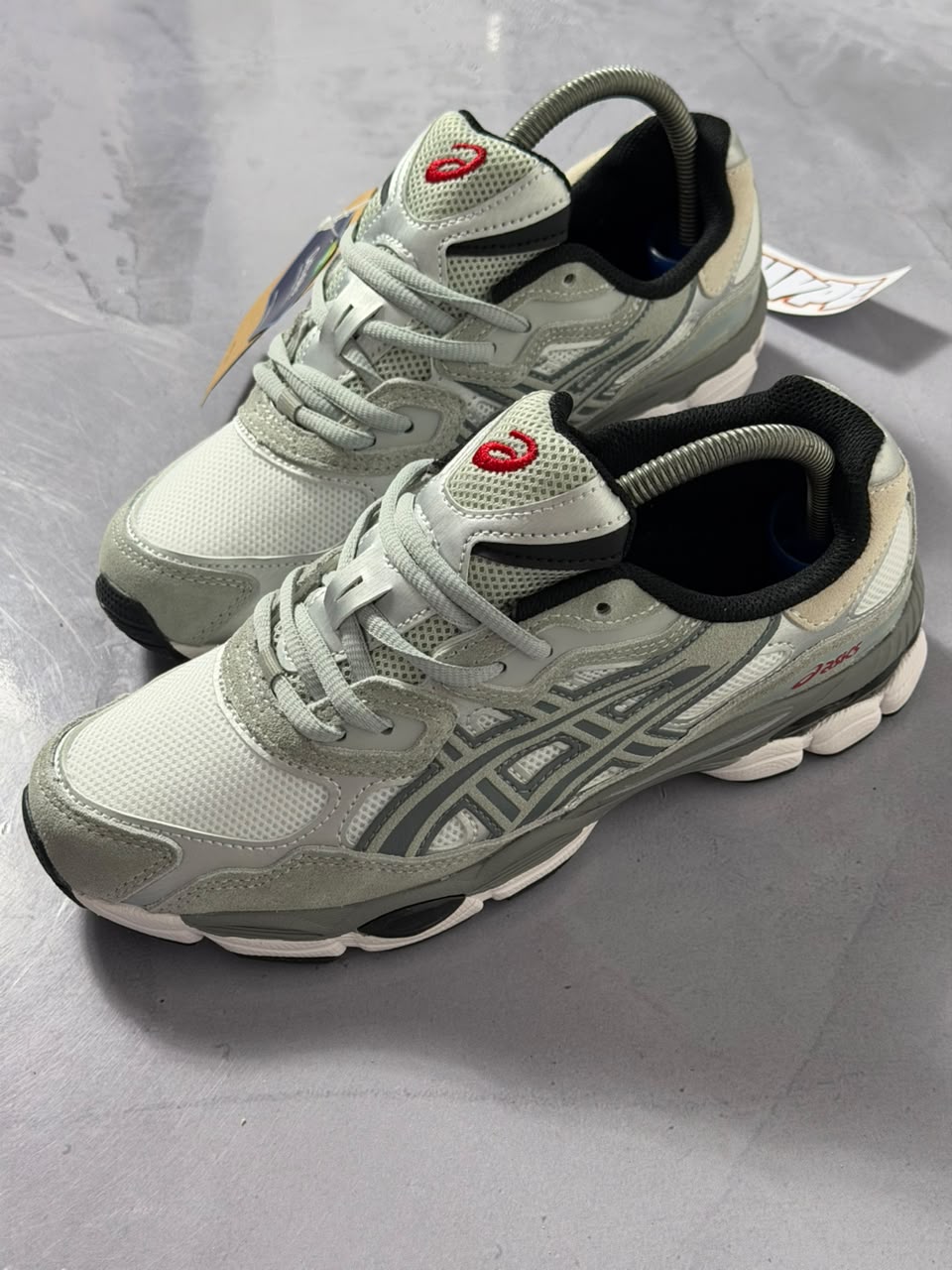 Tênis Asics Gel NYC - Cinza