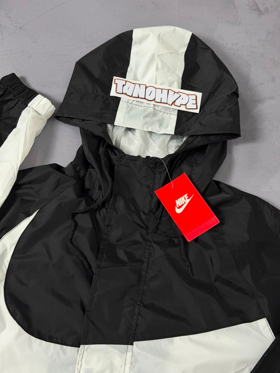 Corta Vento Nike Big Logo - Preto