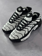 Tênis Nike Air Max Plus TN - Oreo